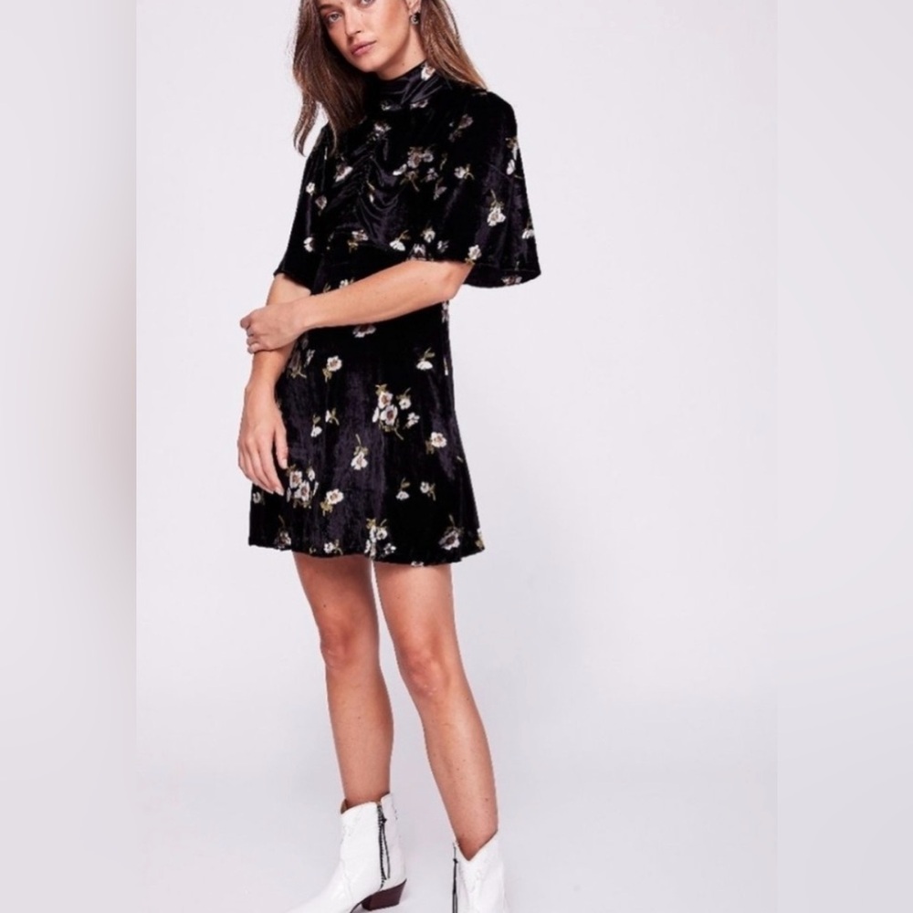 Free People Ruched Mock Neck Velvet Dress NEW 6